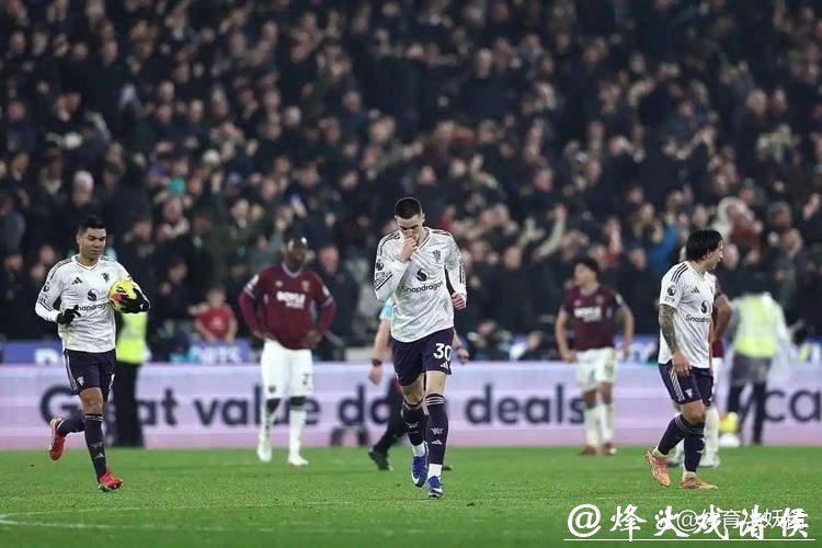 英超-舍什科补时绝平 曼联客场1-1西汉姆联